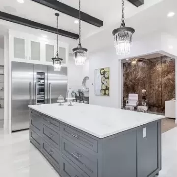 f64881dc8da1a1f777c00a73ef7d6f48