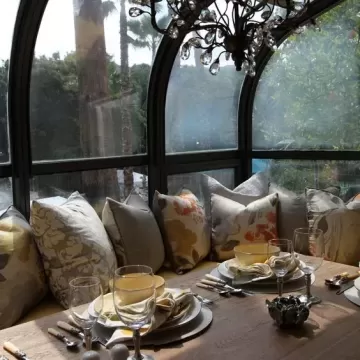 a5871642477a99801c5cf79be8e1c067-2-1